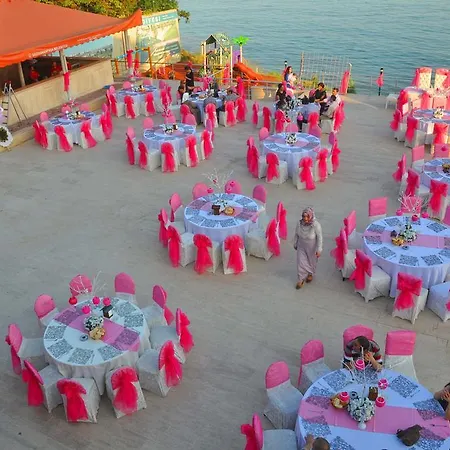 Hotel Sayeban &