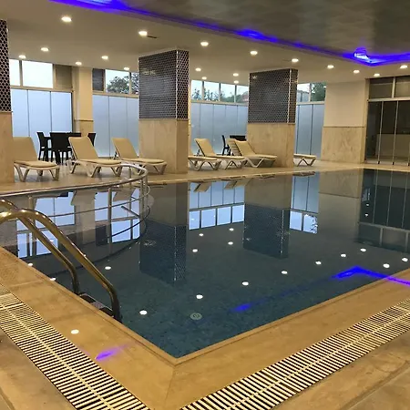 Hotel Sayeban &