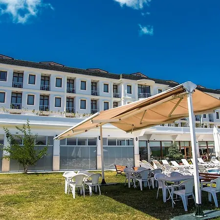 Hotel Sayeban & 4*