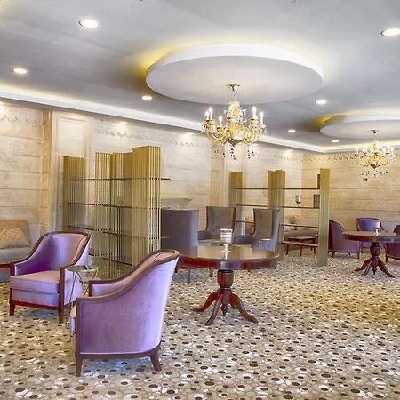 Hotel Sayeban & 4*