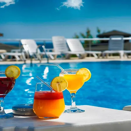 Sayeban & Hotel 4*