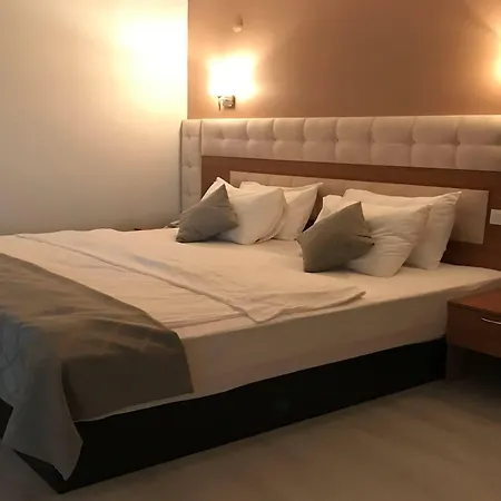 Sayeban & Hotel